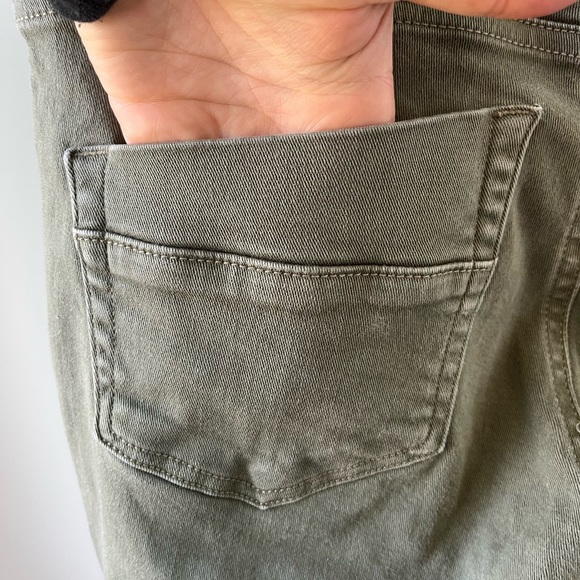 Rock & Republic Jeans - Picture 6 of 6